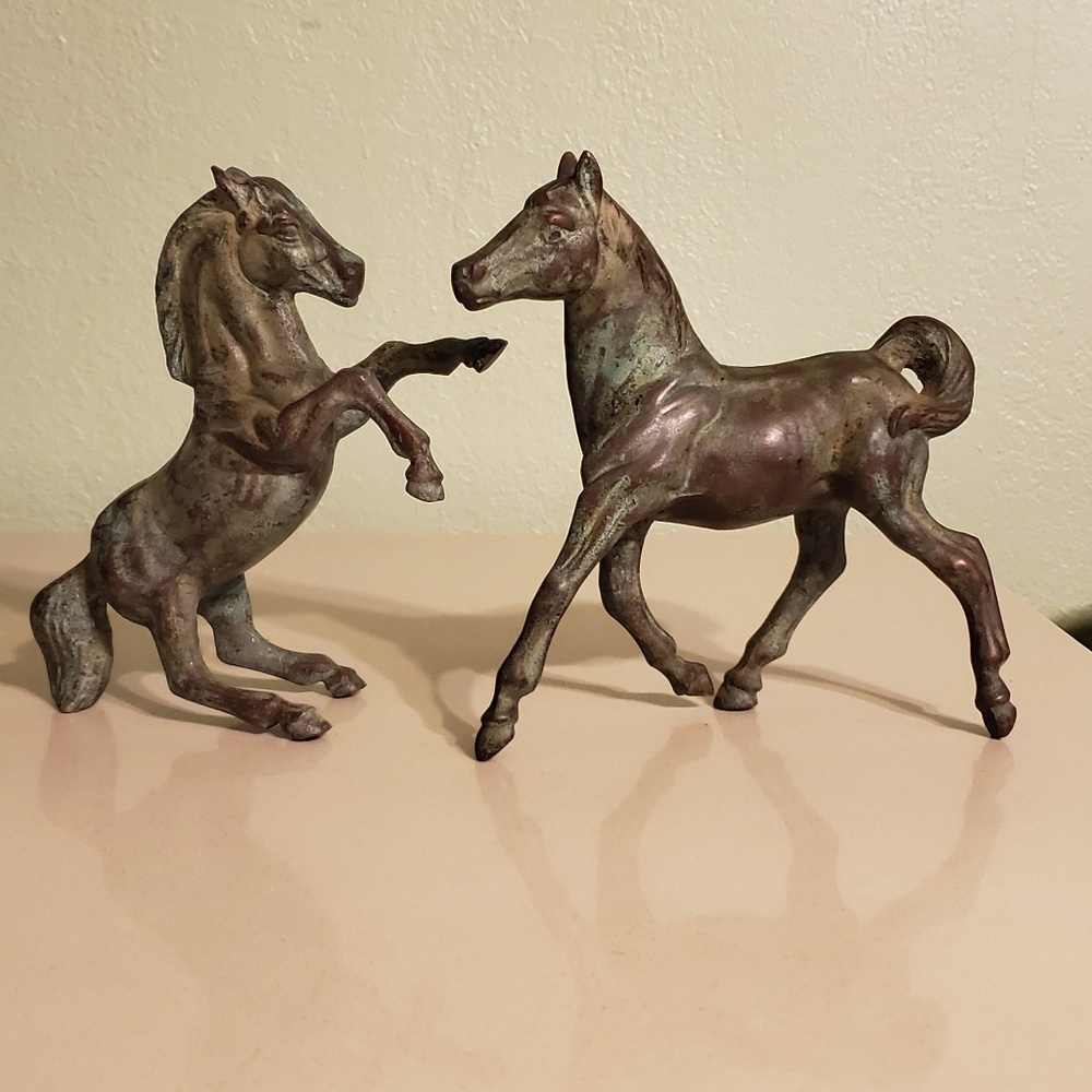 Cast Iron horse statues set